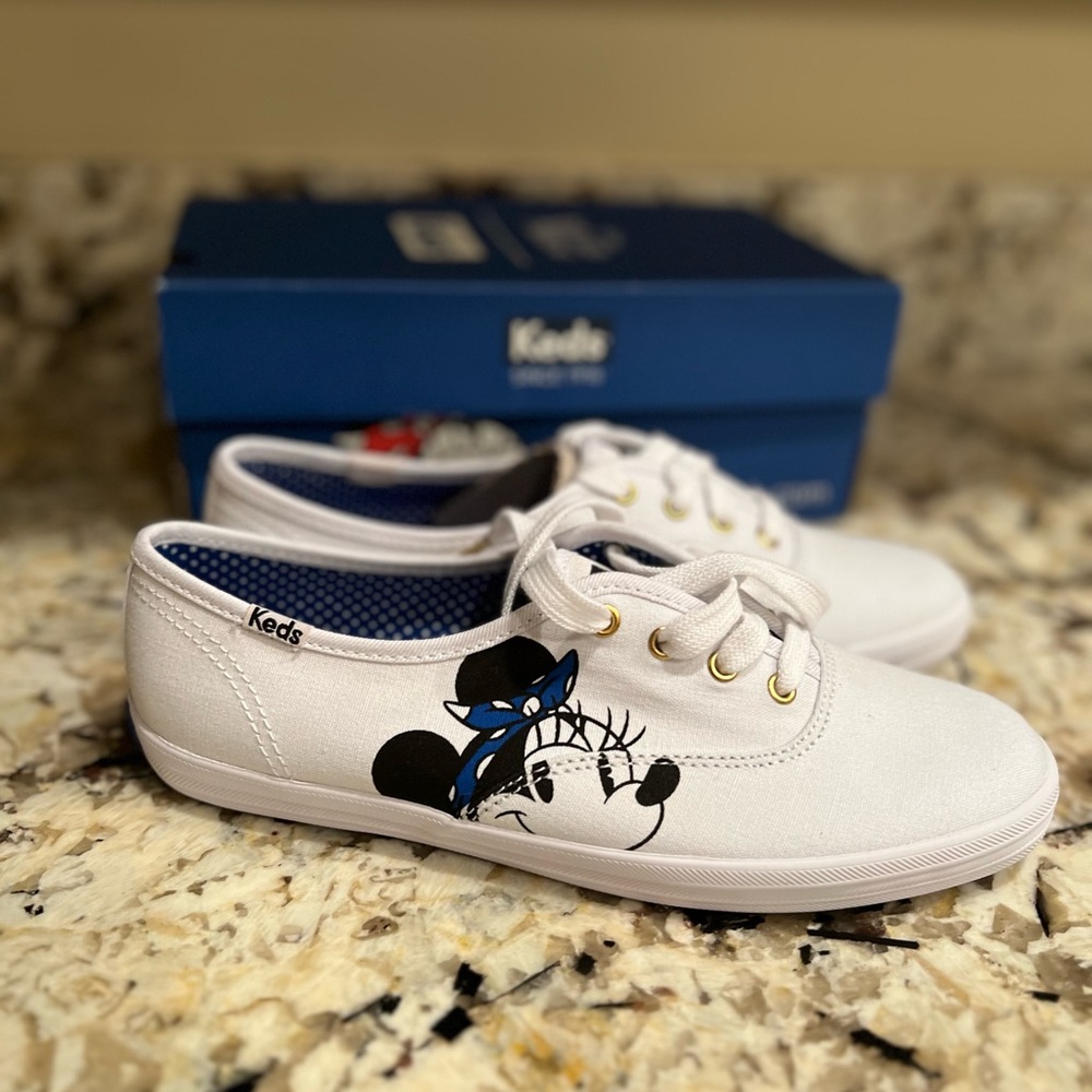 Keds Disney Minnie Mouse Sneakers. Size 6. Never Worn. New with box.